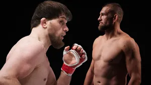 Непобежденный дагестанец идет в UFC, чтобы добить ветерана из США. Саидов редко дает соперникам дотянуть до гонга