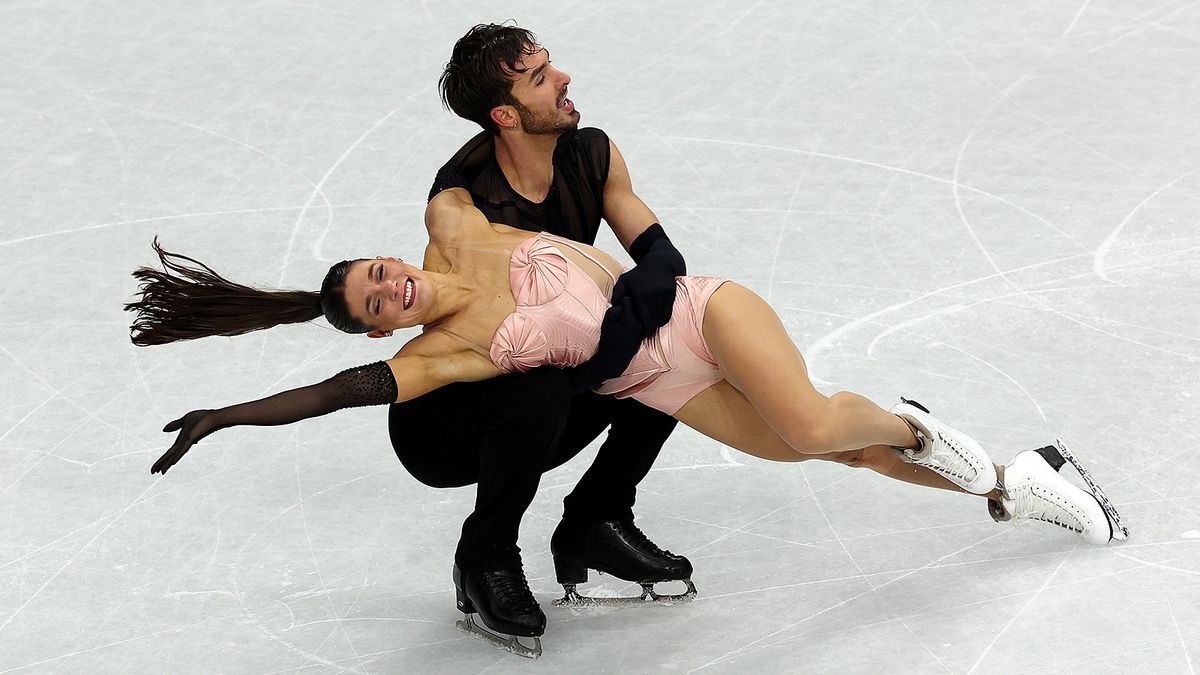 Дикий свист на старте турнира фигуристов в олимпийском Милане. Что так не понравилось зрителям