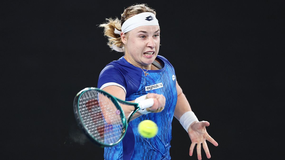 Блинкова вышла во 2-й круг турнира в Цзюцзяне