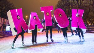 Где покататься на коньках в Москве этой зимой: все катки — цены, адреса, особенности