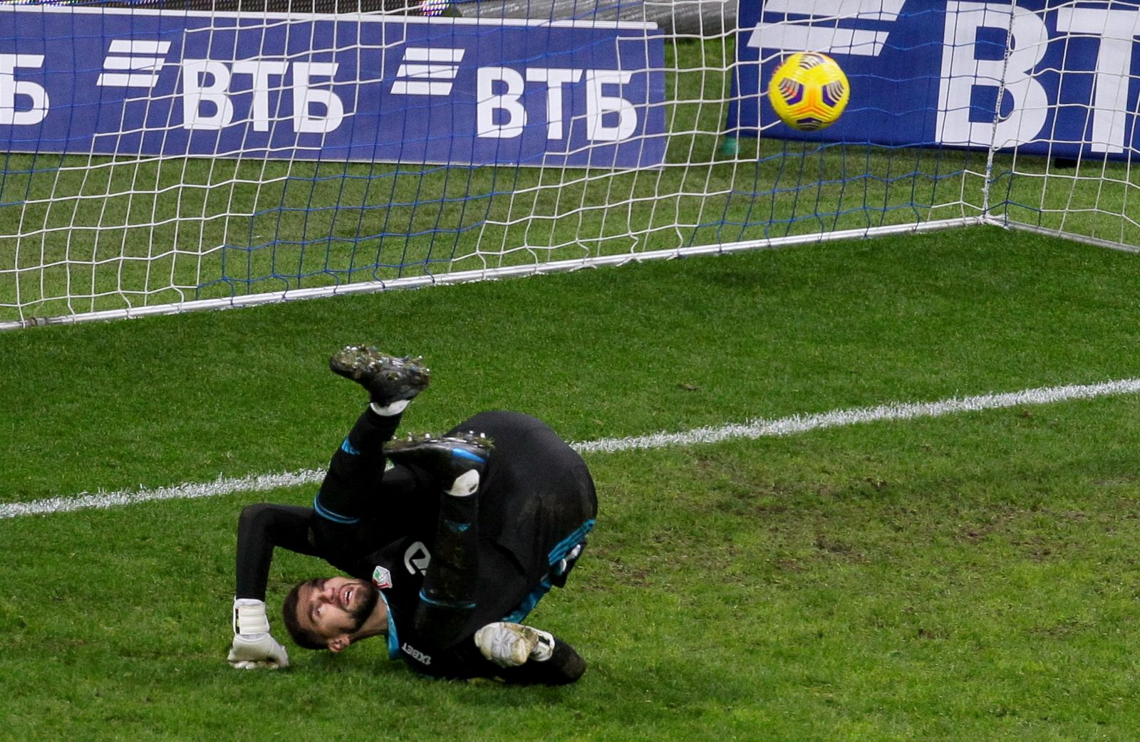 зенит динамо спб. зенит динамо 4-1. динамо спб зенит. зенит динамо рпл. ракицкий зенит 2022.