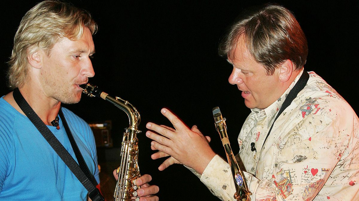 У родителей не было денег на мечту сына, ее осуществил джазовый гений Бутман! Необычное хобби хоккеиста Ковалева