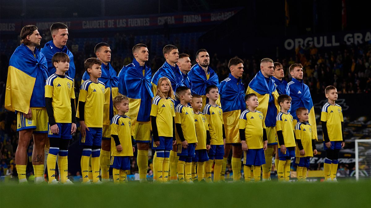 Ващук после непопадания сборной Украины на чемпионат мира: Многие ребята не были в стране 3-4 года