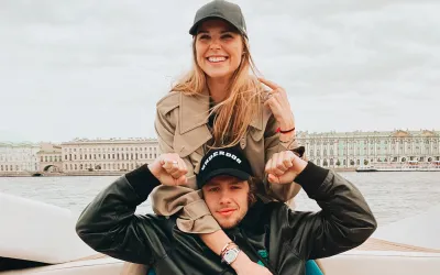 Алиса Знарок, Артемий Панарин