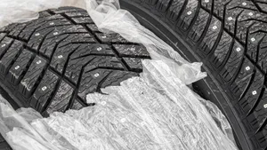 Секреты хранения зимней резины: как сделать, чтобы шины дожили до следующего сезона