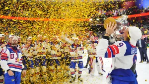 Такого не случалось почти 100 лет! Чемпионат мира, откуда выкинули Россию, выиграли США — финал закончился конфузом