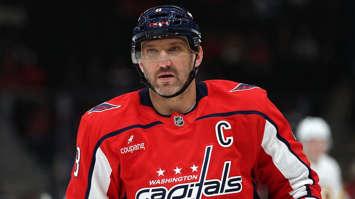 Овечкин стал восьмым игроком, сыгравшим 1500 матчей в регулярных чемпионатах НХЛ за одну команду