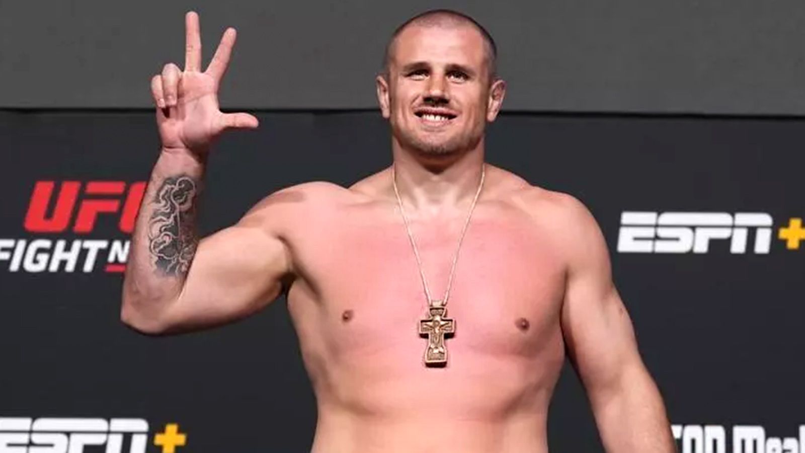 Александр Романов подерется на UFC 302 — соперником станет бразилец -  Sport24