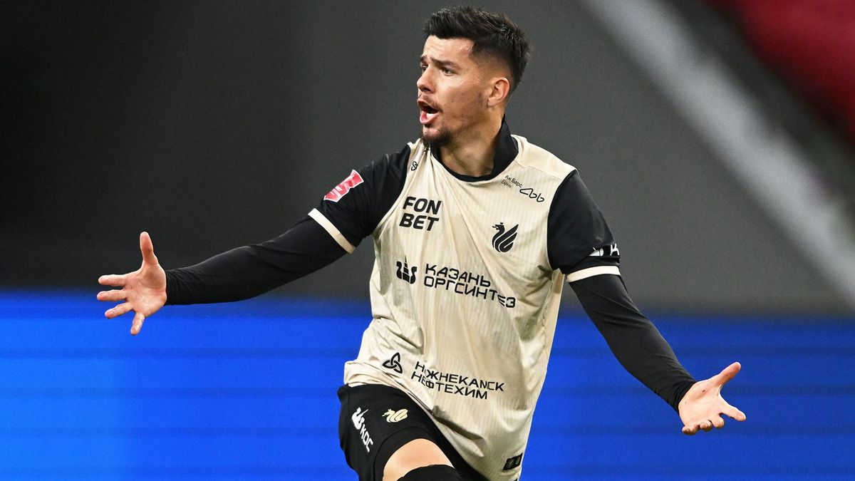 «Рубин» и «Ахмат» объявили стартовые составы