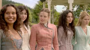 7 захватывающих сериалов в стиле «Бриджертонов»: роскошь, балы и любовные интриги