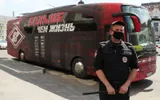 «Спартак» с задержкой прибыл на матч с «Рубином». Стала известна причина