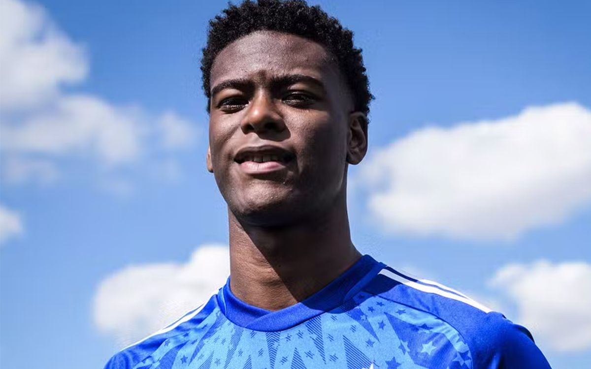 «Зенит» предложил 7+1 млн евро за 21-летнего защитника «Крузейро»