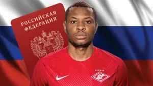 За «Спартак» играл легионер, который не умел держать ложку и проливал на себя воду. Ему оформляли паспорт России