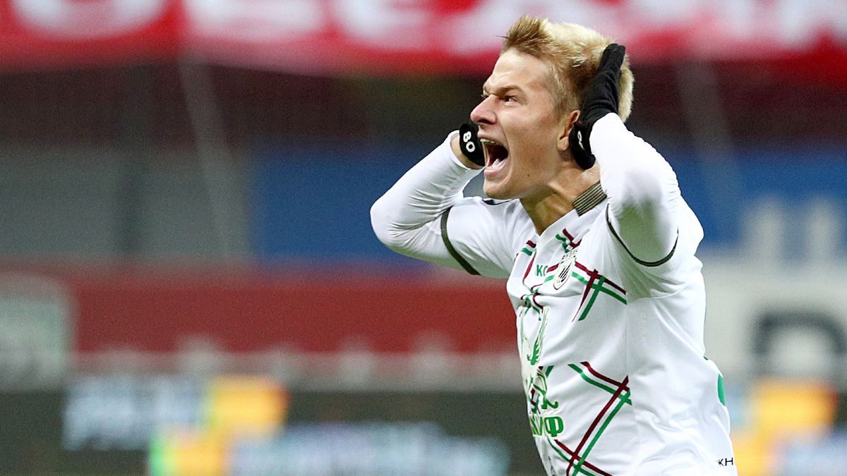 «Меня гасили, а я молчал. Рахимов давал понять: тебе тут не место». Сорокин о конфликте в «Рубине»