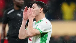 Скандальный пенальти в ворота Сенегала не забили специально? Главная загадка этих выходных