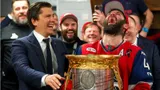 Путин позвонил прямо в раздевалку, Радулов целовал жену, шампанское лилось рекой. Как «Локо» отметил Кубок Гагарина