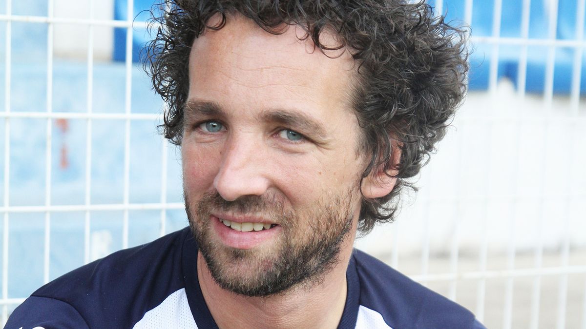 Физиотерапевт ФК «Осер» из Лиги 1 стал мэром одноименного города во Франции