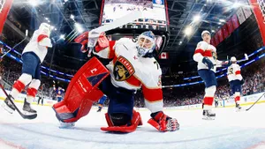 Такого не было более 50 лет! Чемпионская команда Бобровского провалилась и пролетела мимо плей-офф НХЛ