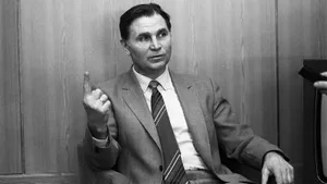 Отравились алкоголем, нагло обманули легенду СССР, подставили простых поваров. История о советских хоккеистах