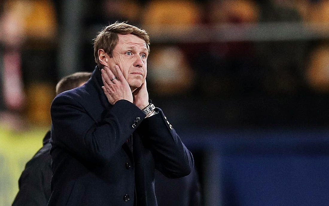 Дубль Юшина принес «Торпедо» победу над «Чайкой», Кононов идет без поражений после возвращения