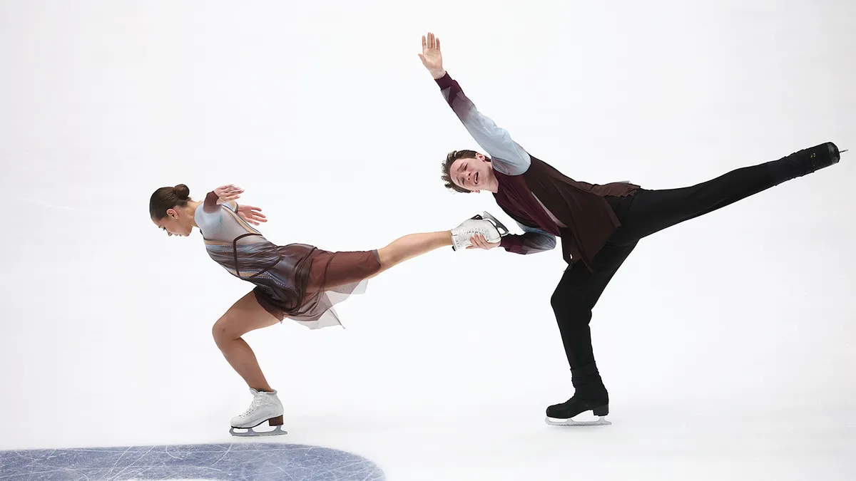 https://cdn-m.sport24.ru/m/7dba/63de/f5b2/418d/a5e9/4aee/266f/75c1/1200_10000_max.webp