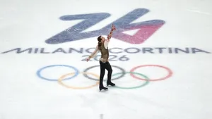 Фигурист Гуменник лишь 12-й после короткой программы, как так получилось и есть ли шансы на медаль?