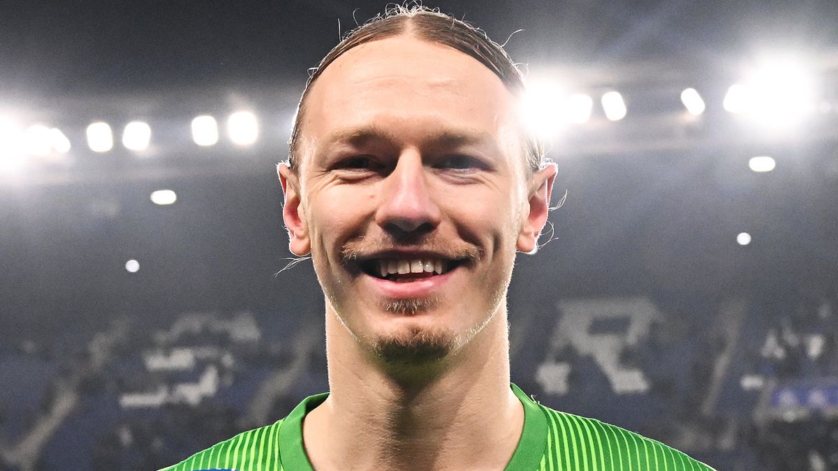 Экс-вратарь «ПСЖ»: «Судя по отзывам и языку тела игроков, команда больше доверяет Сафонову, а не Шевалье»