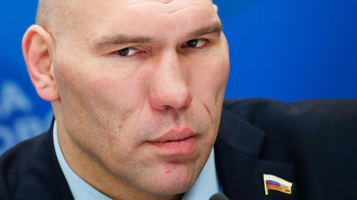 Над Валуевым поиздевался известный комментатор: Все-таки отбили эту каменную башку, отбили