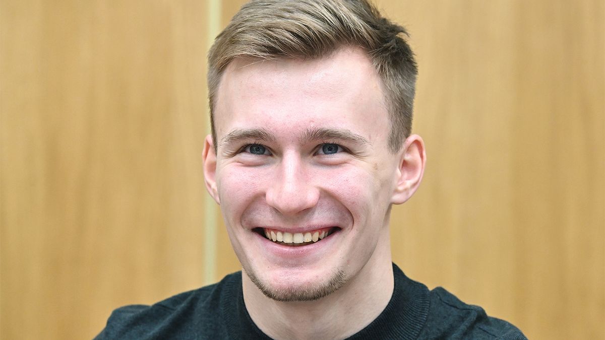 10 месяцев не был гимнастом. Сильнейший гимнаст РФ  о медали и сувенирах с ЧМ-2025, иностранцах и любви фанов