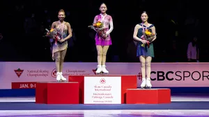 Без России женская фигурка — стыд. На Skate Canada судьи тащили слабых хозяек, но даже это им не помогло