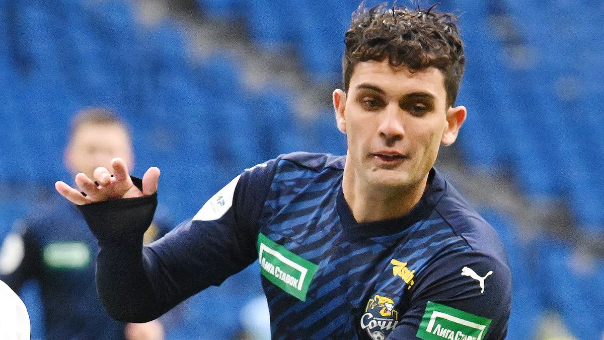 «Рубин» арендовал у «Сочи» чилийского полузащитника Начо