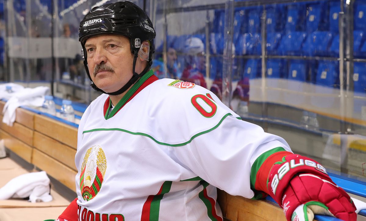 Президент Белоруссии Лукашенко посетил матч минского «Динамо» в Кубке Гагарина