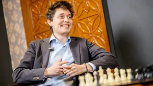 Русские шахматисты вступают в борьбу за корону. «Последнее место Есипенко точно не займет»