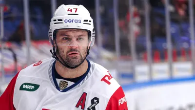 Александр Радулов