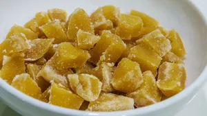 Этот странный десерт в СССР делала почти каждая бабушка, а сегодня многие не поймут: как приготовить вареный сахар