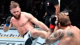 Нокаут в стиле Ван Дамма. Боец UFC из Киргизии «заморозил» соперника вертушкой в голову