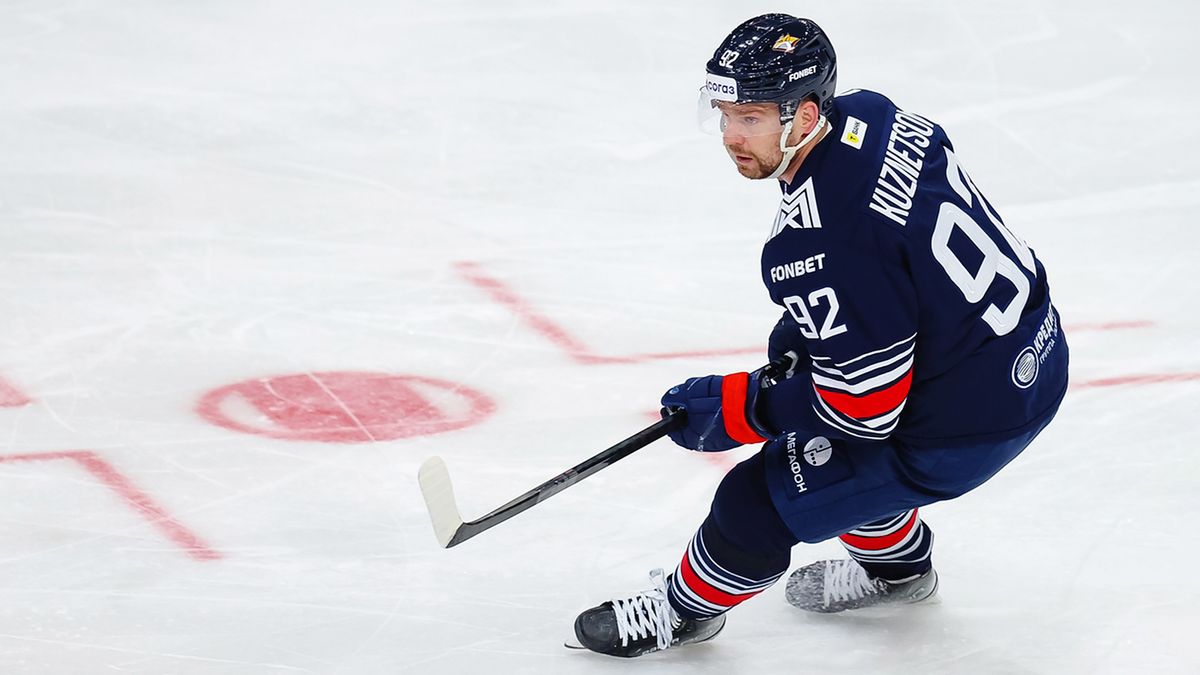 В «Металлурге» не подтвердили конфликт Кузнецова и Разина: «Просто есть вещи, которые Евгений должен поправить»