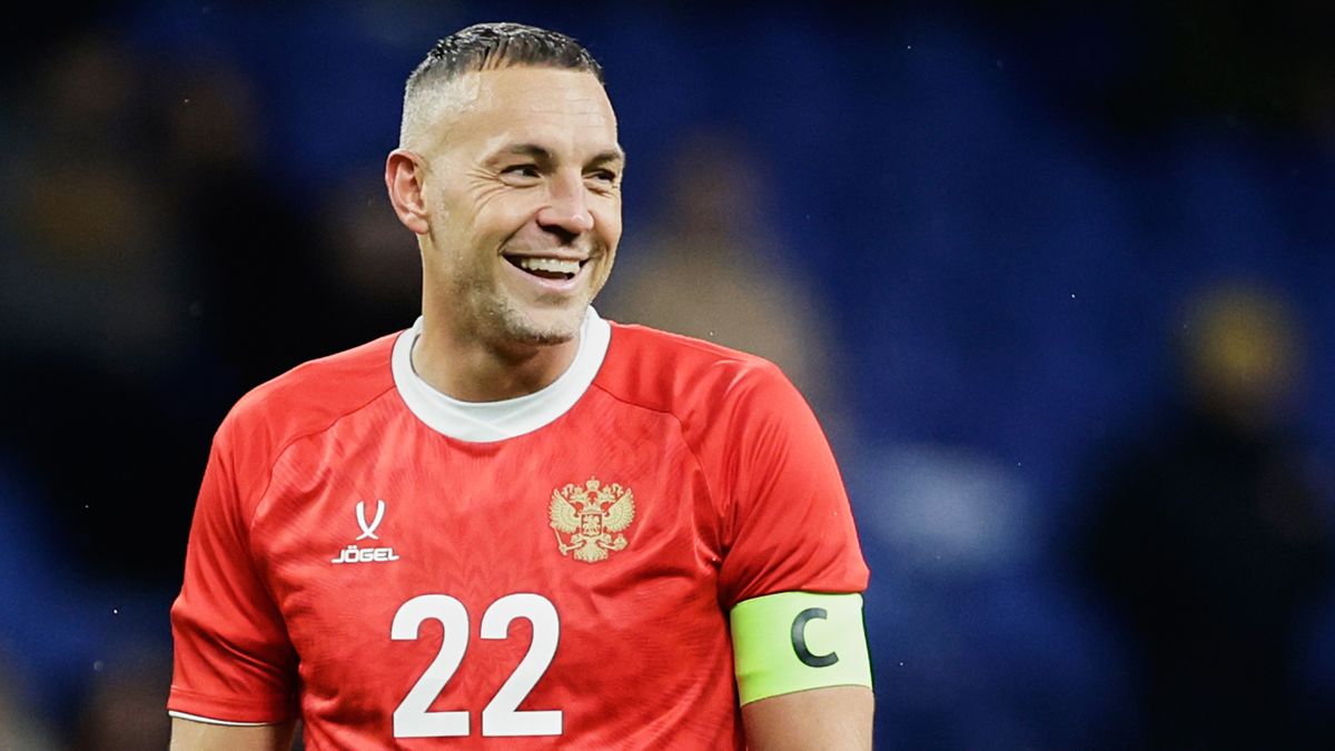 Дюков: «По официальной статистике лучшим бомбардиром сборной является Дзюба»