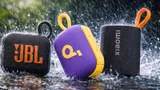 Мини-колонки Bluetooth до 3000 рублей от топ-брендов Anker, JBL, Xiaomi: весят как смартфон и не боятся дождя