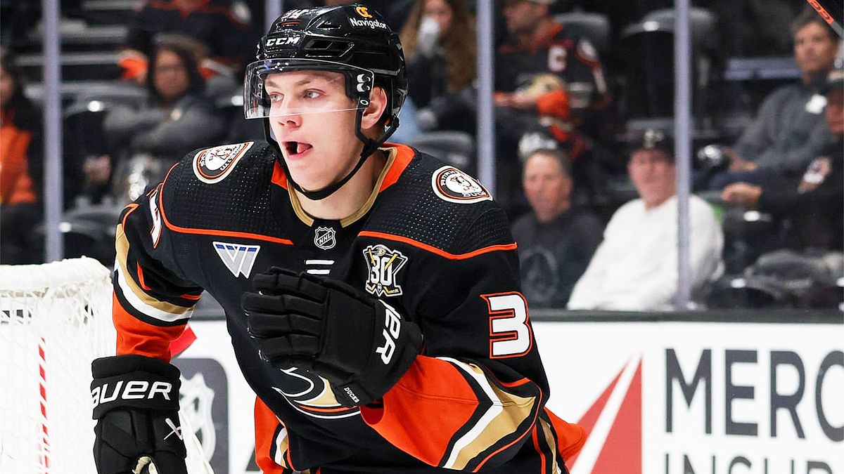 Минтюков думает об уходе из «Анахайма» из-за недостатка игрового времени