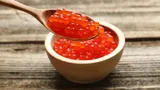 Красная икра за копейки: как сделать своими руками имитацию для украшения новогодних блюд