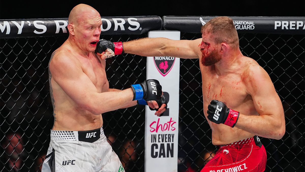 Гуськов и Блахович проведут реванш в мае на турнире UFC 328