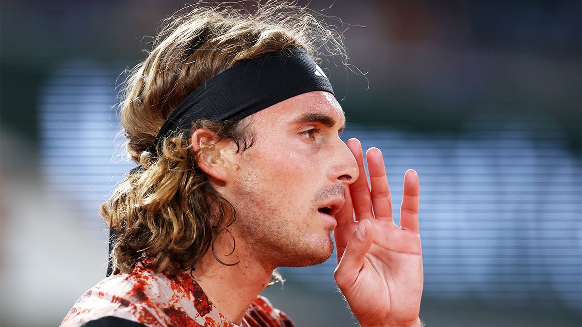 Циципас стал одним из первых граждан Греции, кого лишили водительских прав за превышение по новой системе