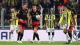 «Фенербахче» упустил победу в матче ЛЧ со «Славией», ведя 2:0