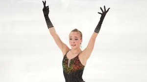 Ученица Тутберидзе проигрывает сама себе, но громит остальных. Фигуристка Липницкой добилась самого большого успеха