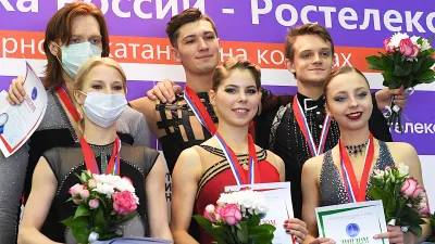 Е. Тарасова / В. Морозов, А. Бойкова / Д. Козловский, А. Мишина / А. Галлямов