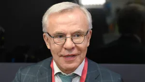 Великий Фетисов назвал Америку идеальной страной! Он все объяснил: «Недорогие продукты, богатые и бедные вместе»