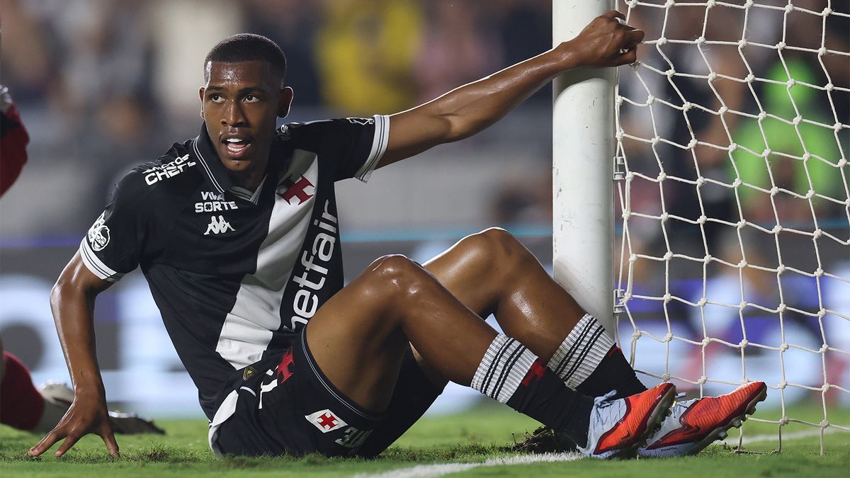 Зенит готов заплатить больше 30 млн евро за форварда Васко да Гама Райана