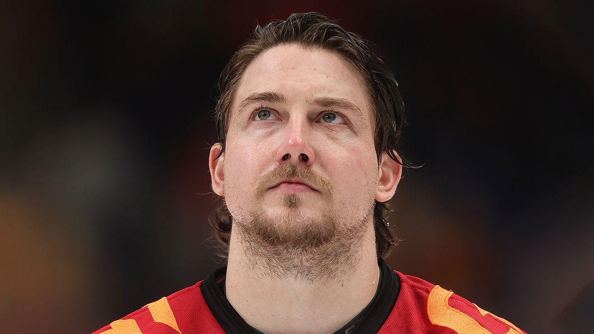 «Автомобилист» всухую разгромил «Сибирь» в матче КХЛ, Рид Буше оформил 2+2