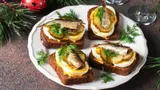 Обычные бутерброды со шпротами уже надоели: делюсь праздничными рецептами, пригодятся хозяйкам